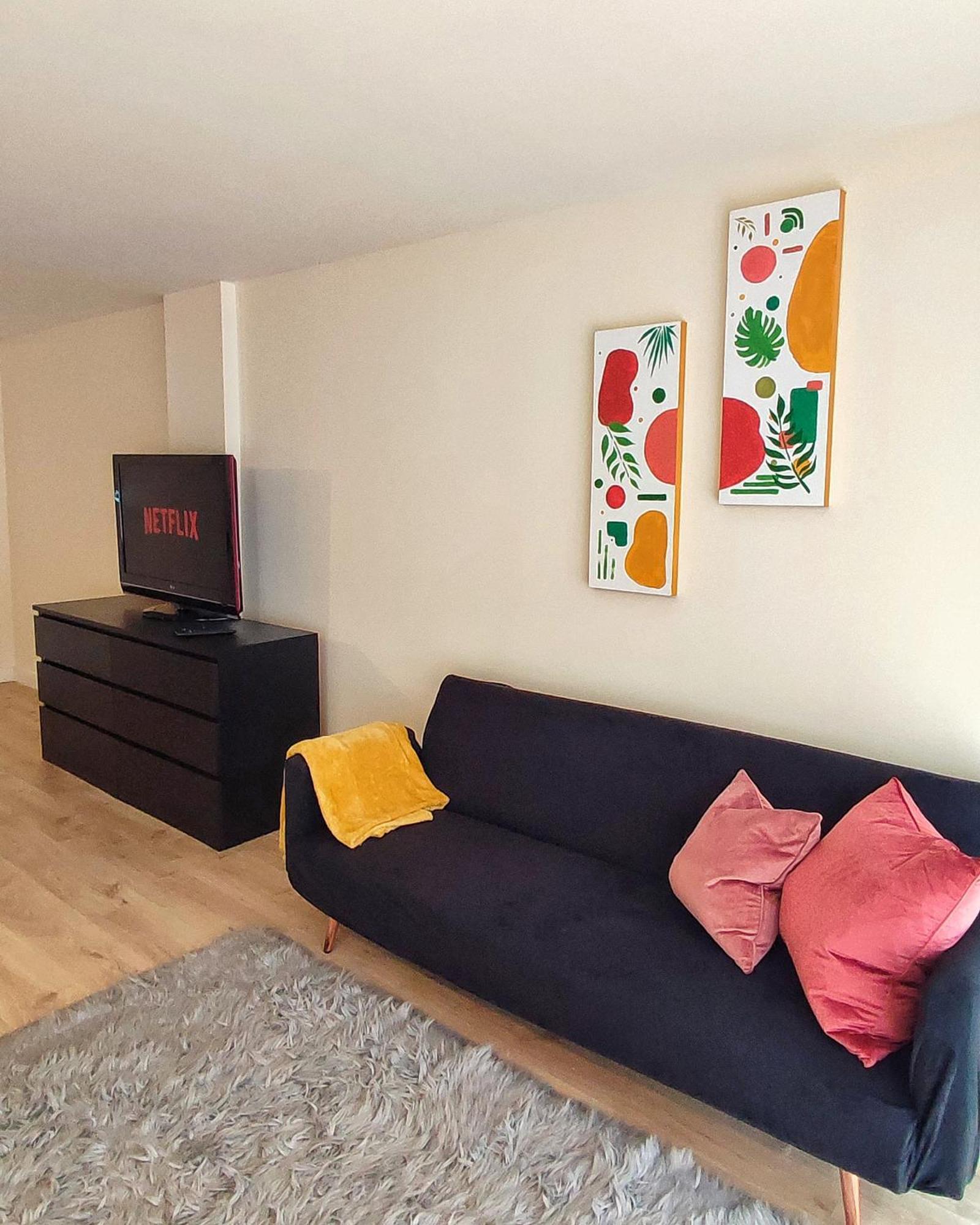 Duplex Apartment In Leeds With King Size Bed - Long Stay Rates Available ภายนอก รูปภาพ